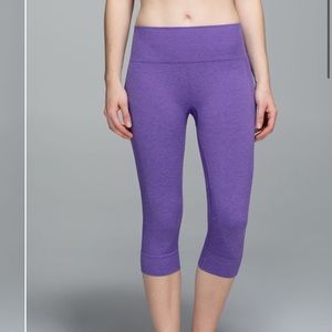 Lululemon Seamlessly Street Cropped Legging